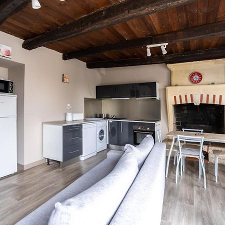 Laconciergeriejonzac, Residence Georgeon Ngoại thất bức ảnh