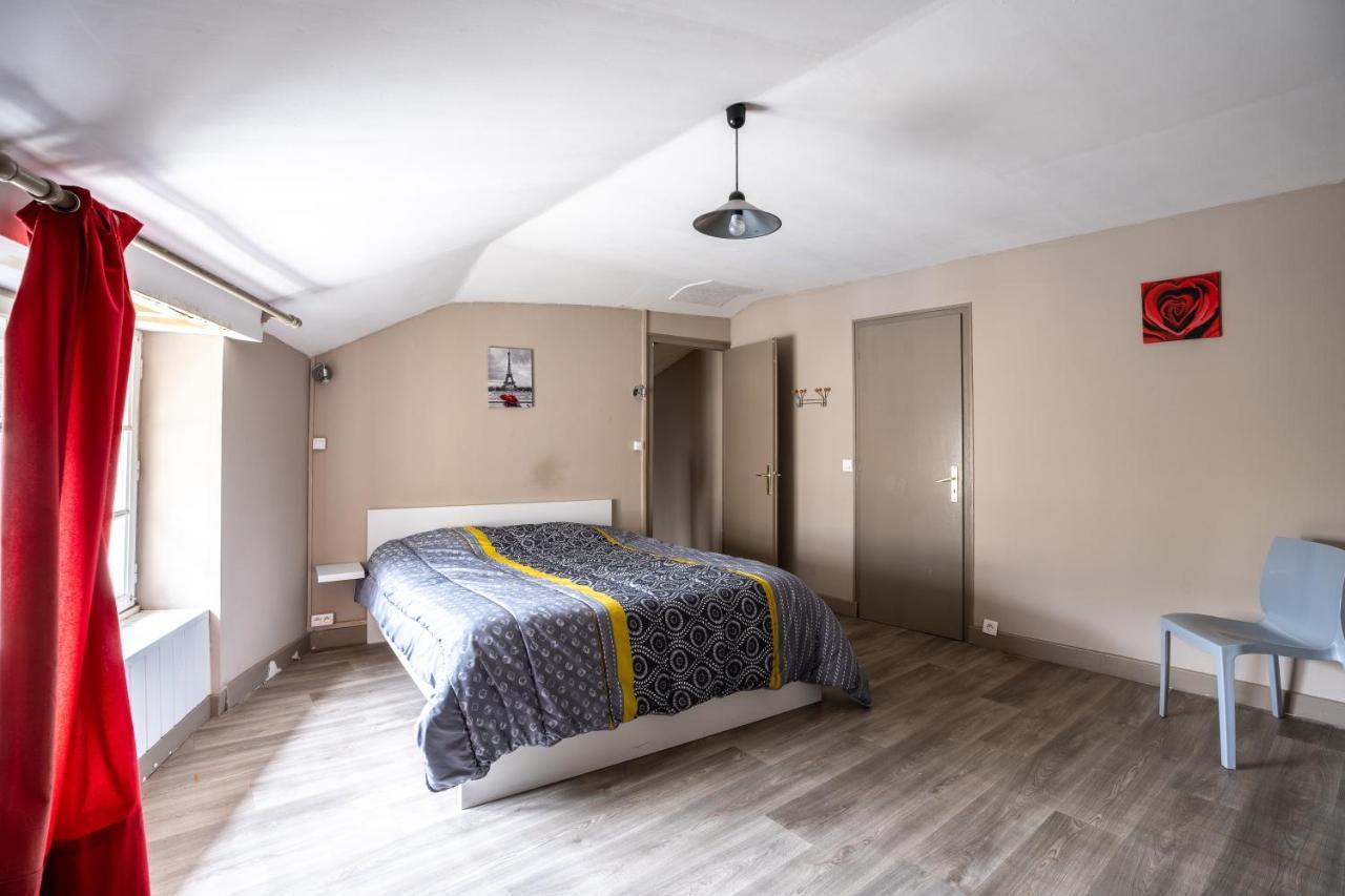 Laconciergeriejonzac, Residence Georgeon Ngoại thất bức ảnh
