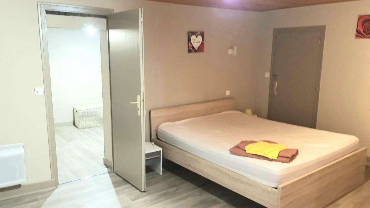 Laconciergeriejonzac, Residence Georgeon Ngoại thất bức ảnh